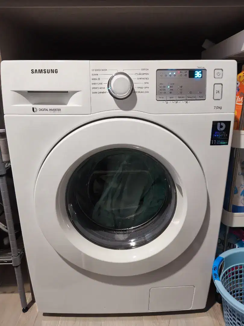 Mesin cuci front loading samsung