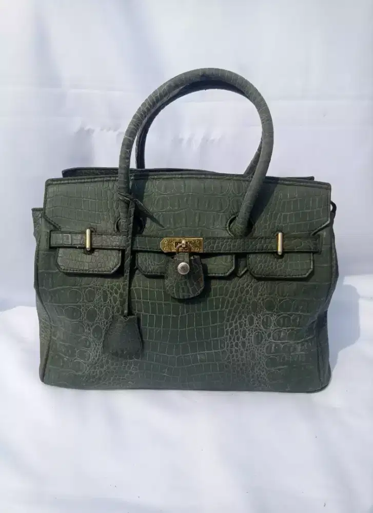Hermes Birkin Matte Alligator Bag