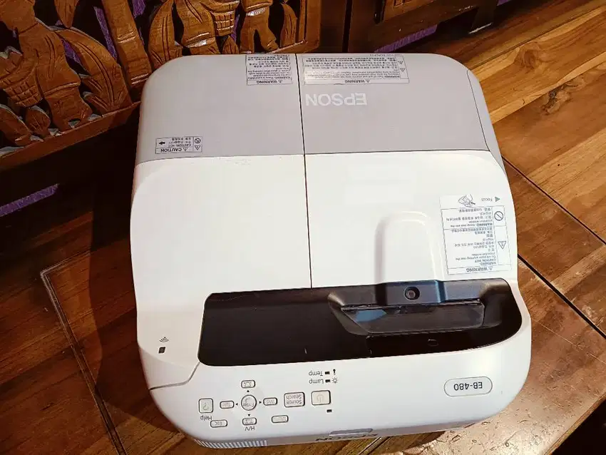 LCD Proyektor Epson Eb-480 Ultra Short Throw 3000 Lumens