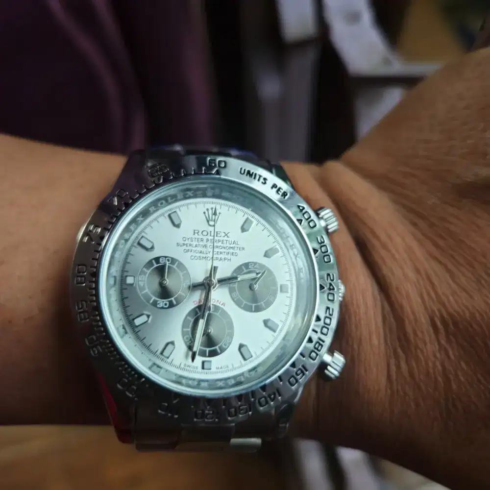 JAM TANGAN PRIA SECOND