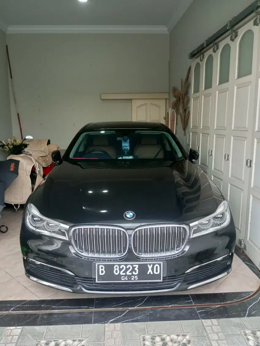 BMW 730Li G12 2017 Hitam black Bmw 730i 2018 730li 2016 serie 7 G12 BU