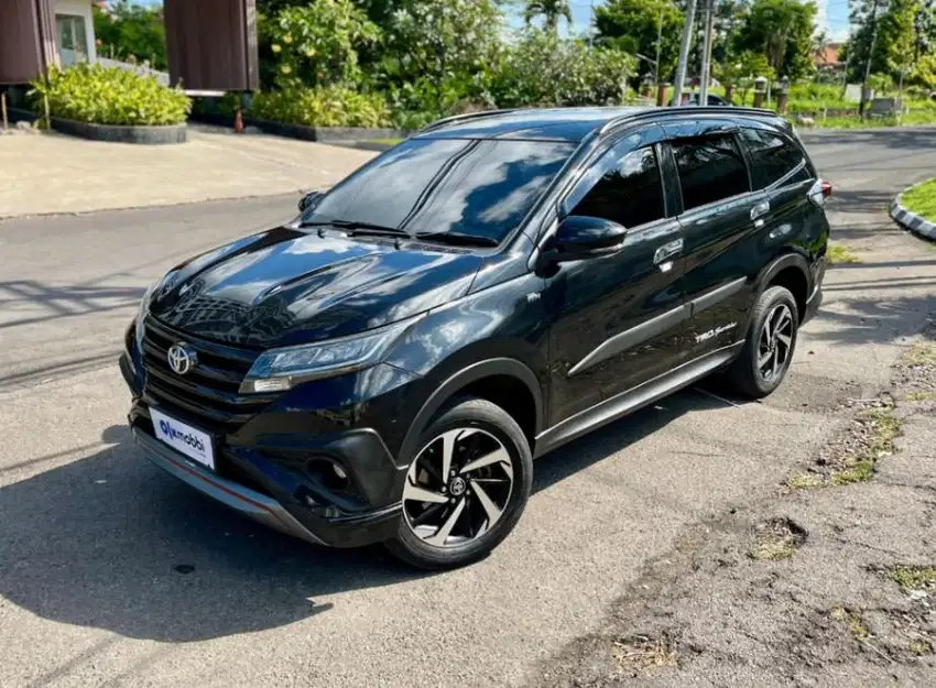 TOYOTA RUSH 1.5 TRD SPORTIVO BENSIN MATIC 2019