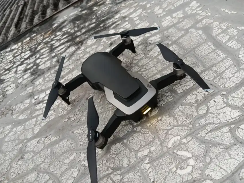 Drone mavic air fly more