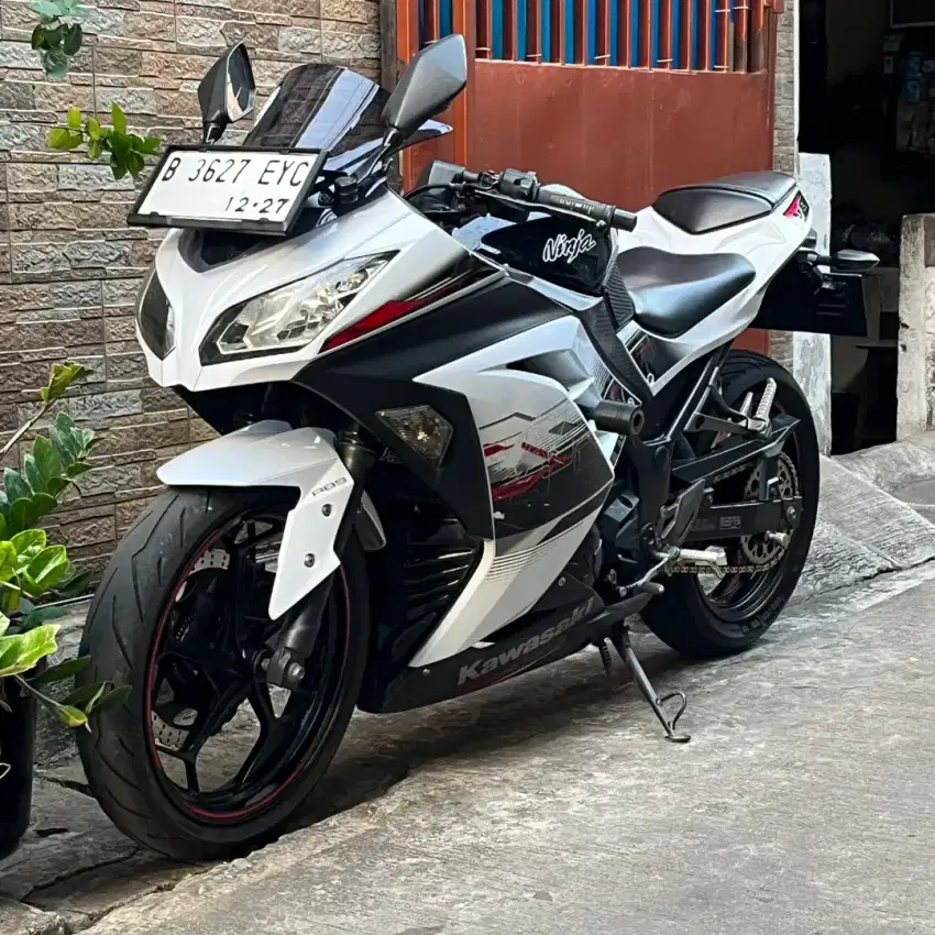 Jual Kawasaki Ninja 250 FI ABS White 2014