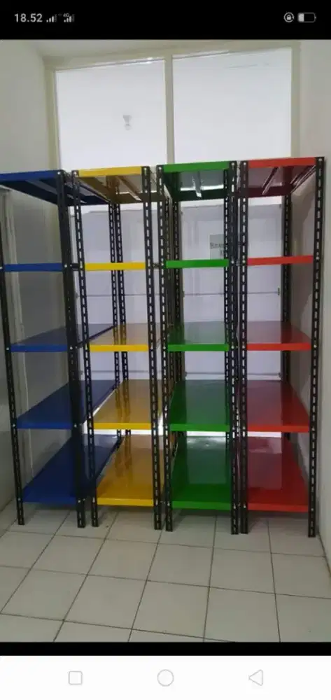 Rak besi multifungsi gudang