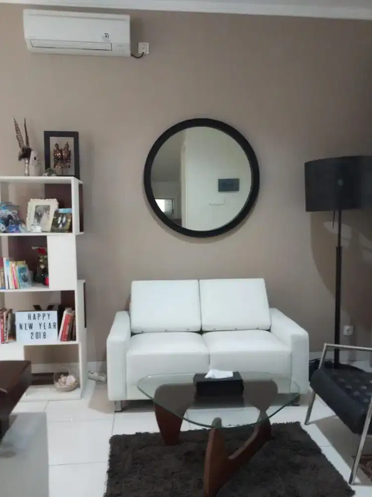 DIJUAL BU RUMAH MEWAH DI BINTARO JAYA SEK.9 SEMI FURNISHED