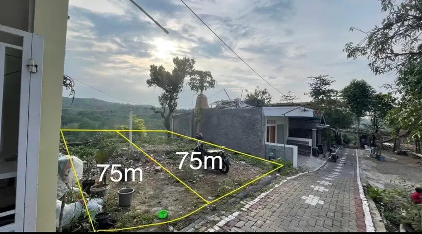 Tanah sampangan depan Kampus Unika view istimewa