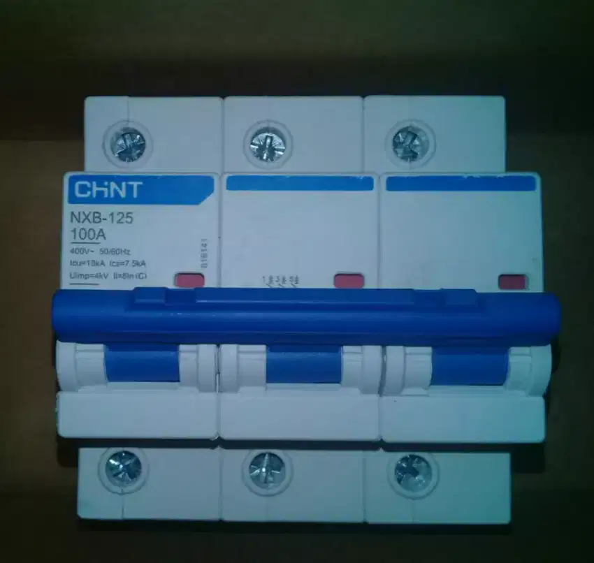 Mcb chint 3phase 100a baru gres 1pcs