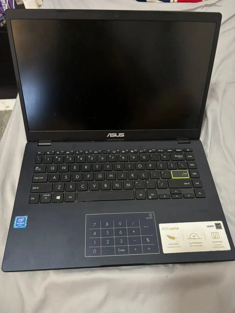 Laptop Asus E410MA