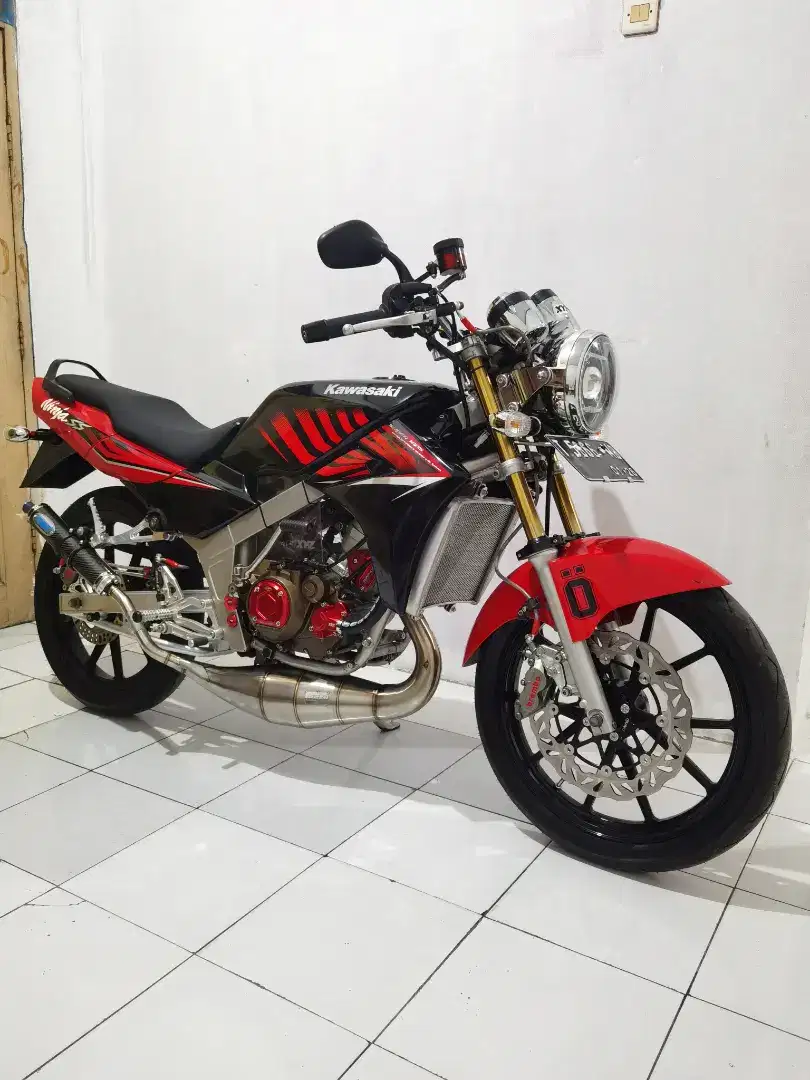 NINJA SS 2014 MERAH MODIF MASIH ANGET