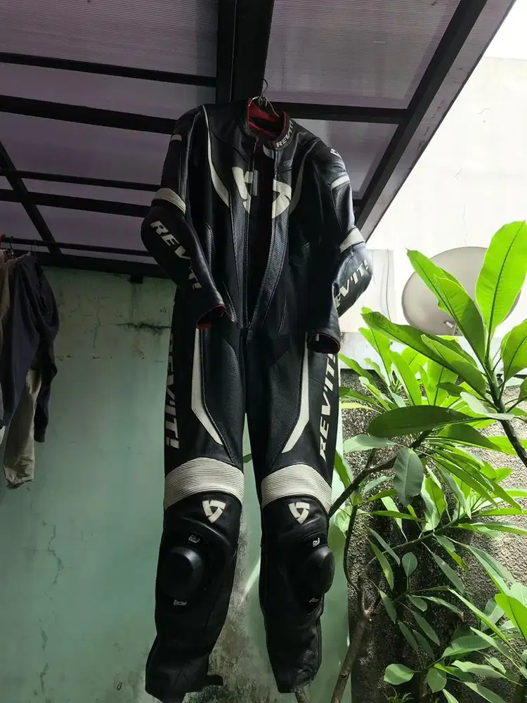 REV'IT GT-R Wearpack Size 50