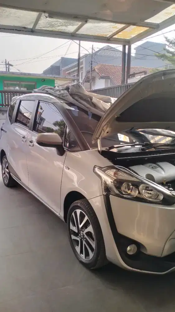 Low km.54 rb Toyota Sienta 2019 Bensin