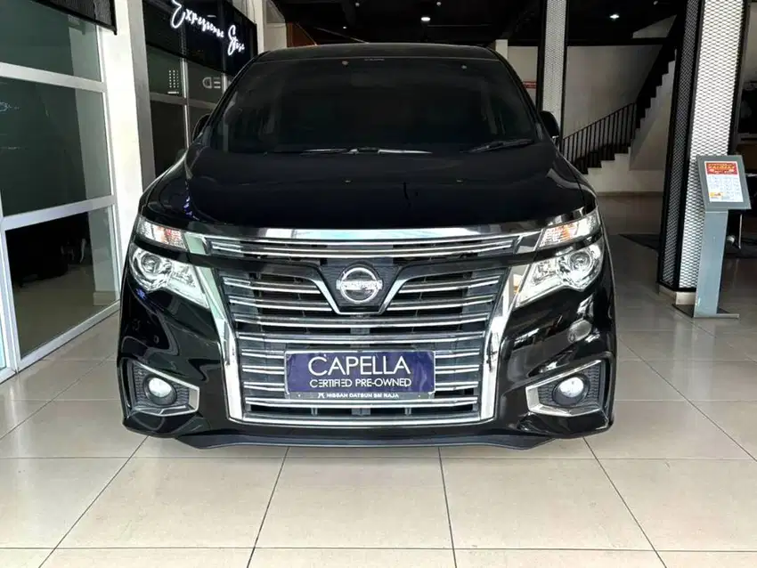 FOR SALE: Nissan Elgrand 2.5 Highway Star 2018 - Elegan dan Nyaman!