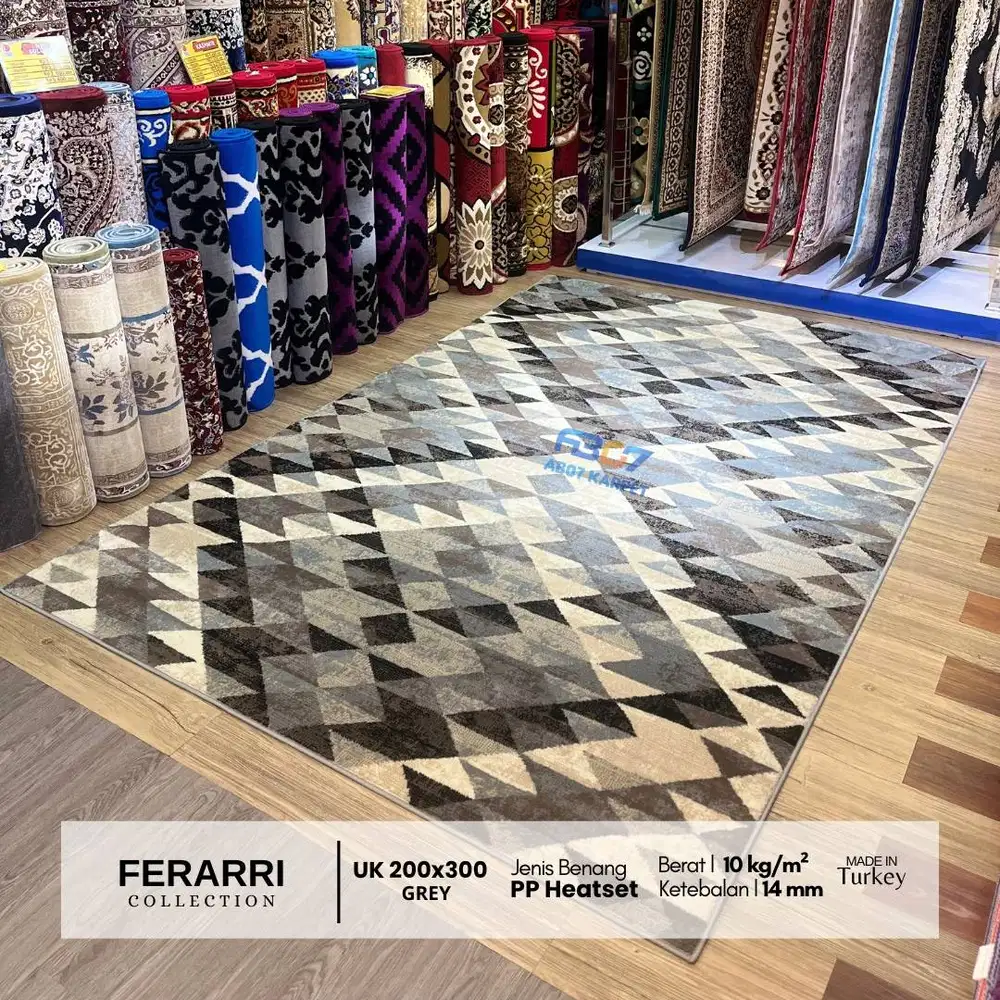 KARPET MINIMALIS FERRARI | 200X300