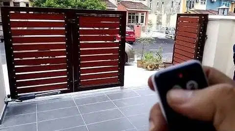 Pasang service pintu otomatis, garasi / pagar, spesialis terpercaya