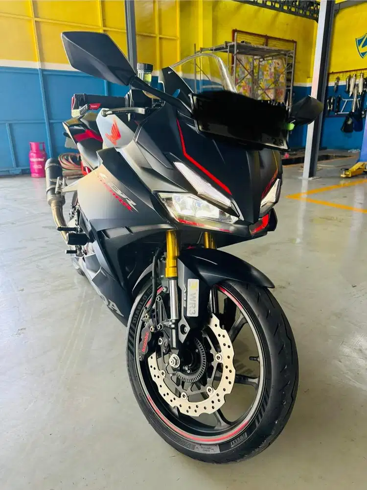 Honda CBR 250 RR SP 2023
