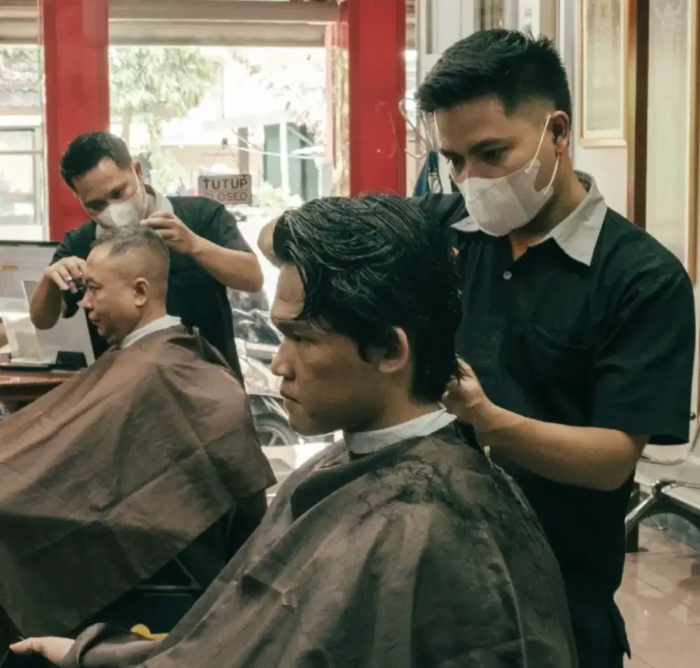 Dibutuhkan Barberman / Pemangkas Rambut