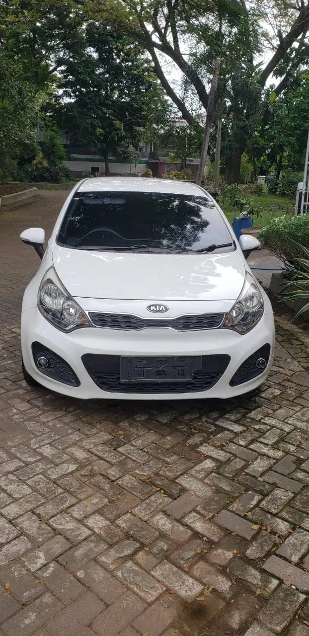 KIA ALL NEW RIO 2014 MAKNYUS