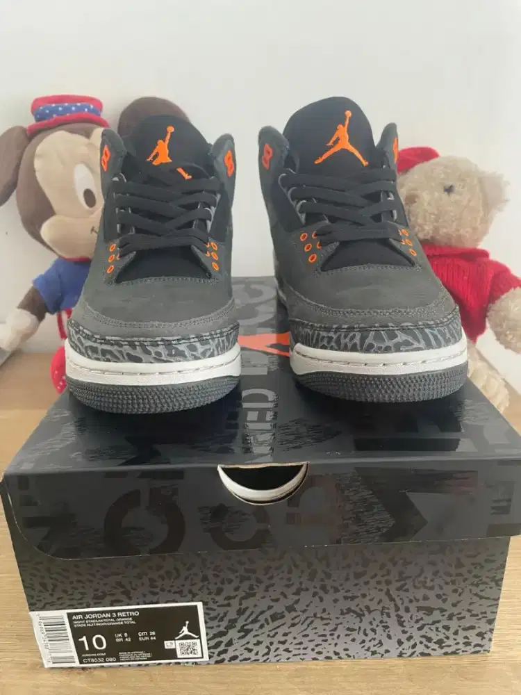 SEPATU NIKE AIR JORDAN 3 RETRO