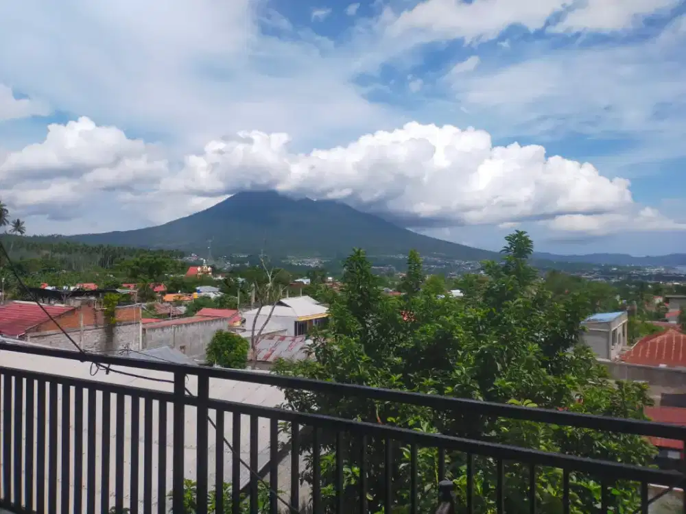 Dijual hotel pemandangan laut