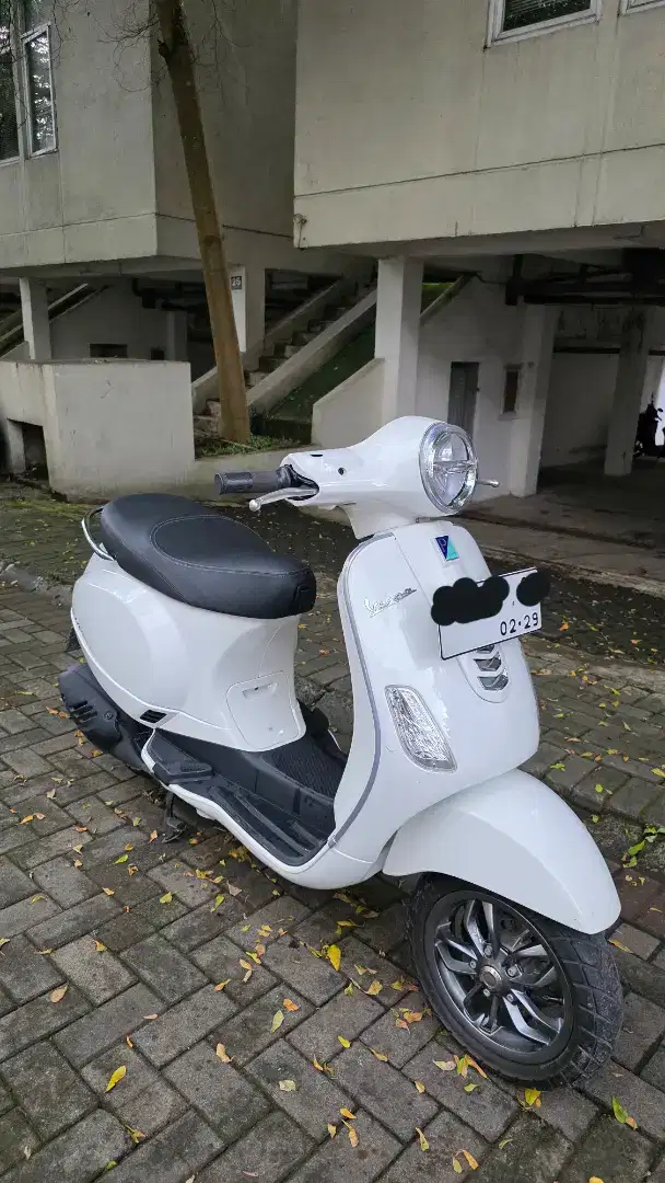 Vespa LX125 I-GET 2024