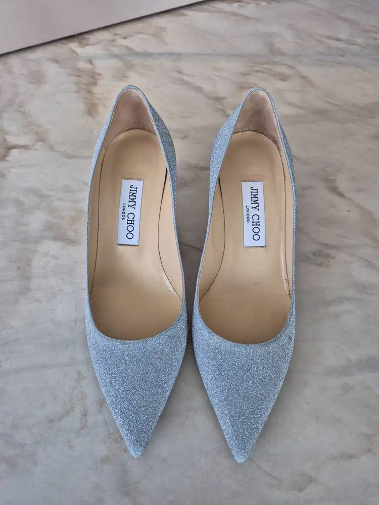 Sepatu heels biru cinderella jimmy choo