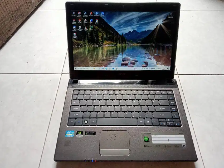 Acer 4750G / Core i5 Gen-2 / nVidia GT 540M / SSD 128Gb / 4Gb / 1.5Jam