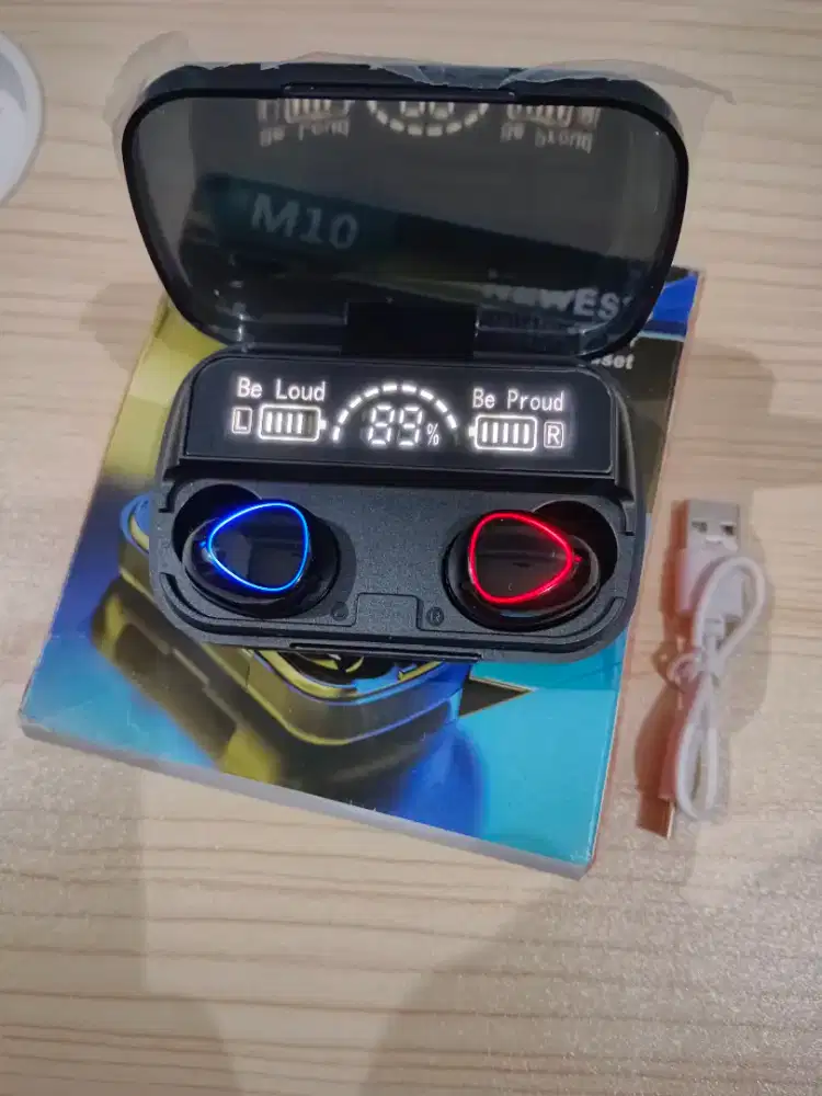 Headset Handsfree earphone bluetooth Led Smart with Powerbank Awet