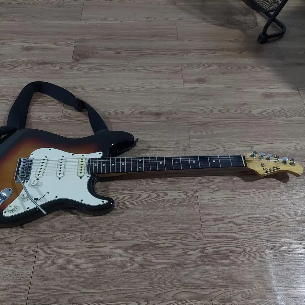 Bachus stratocaster japan 1