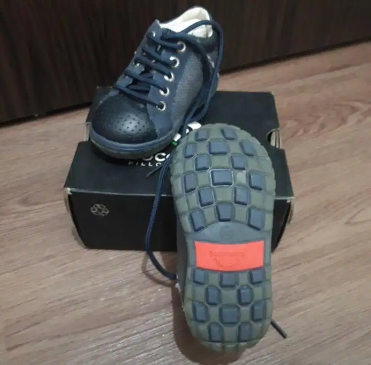 Preloved sepatu anak bocorocco italy original