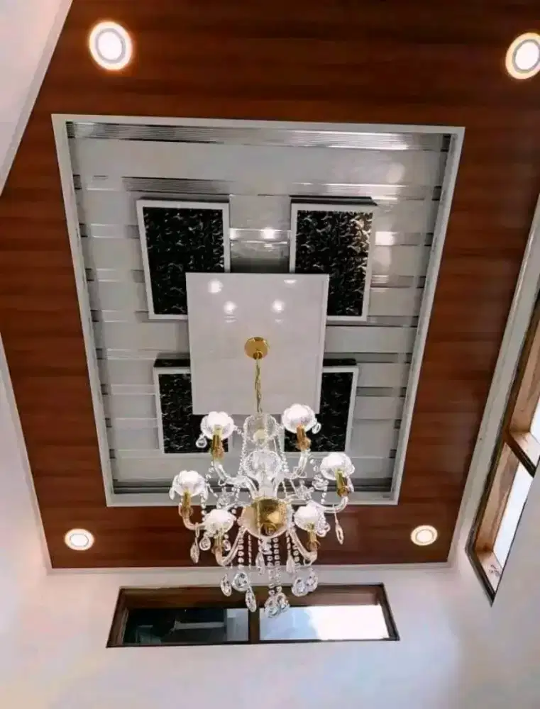 Plafon pvc terpasang elegan