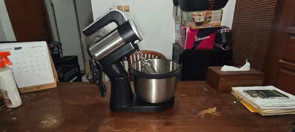 Hand & Stand Mixer Vienta Baru