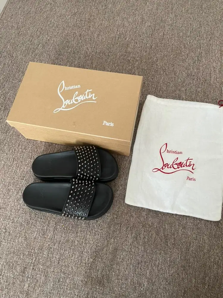 CHRISTIAN LOUBOUTIN POOL FUN FLAT