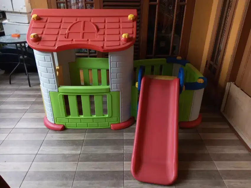 Perosotan playground playhouse robbed little Tikes Mainan Anak Step2