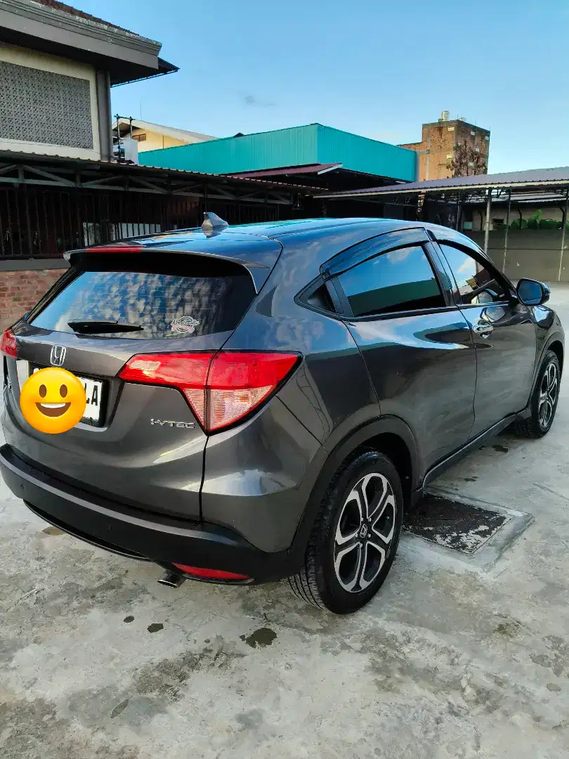 Jual cepat Honda HRV 1.5 Type E (Grey)