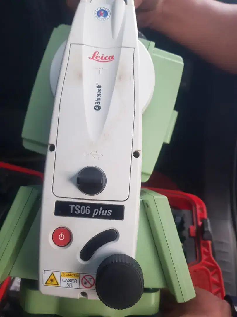 Alat survey TS dan auto level
