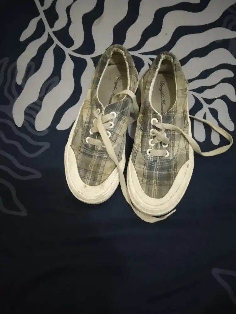 Sepatu Keren Size 36