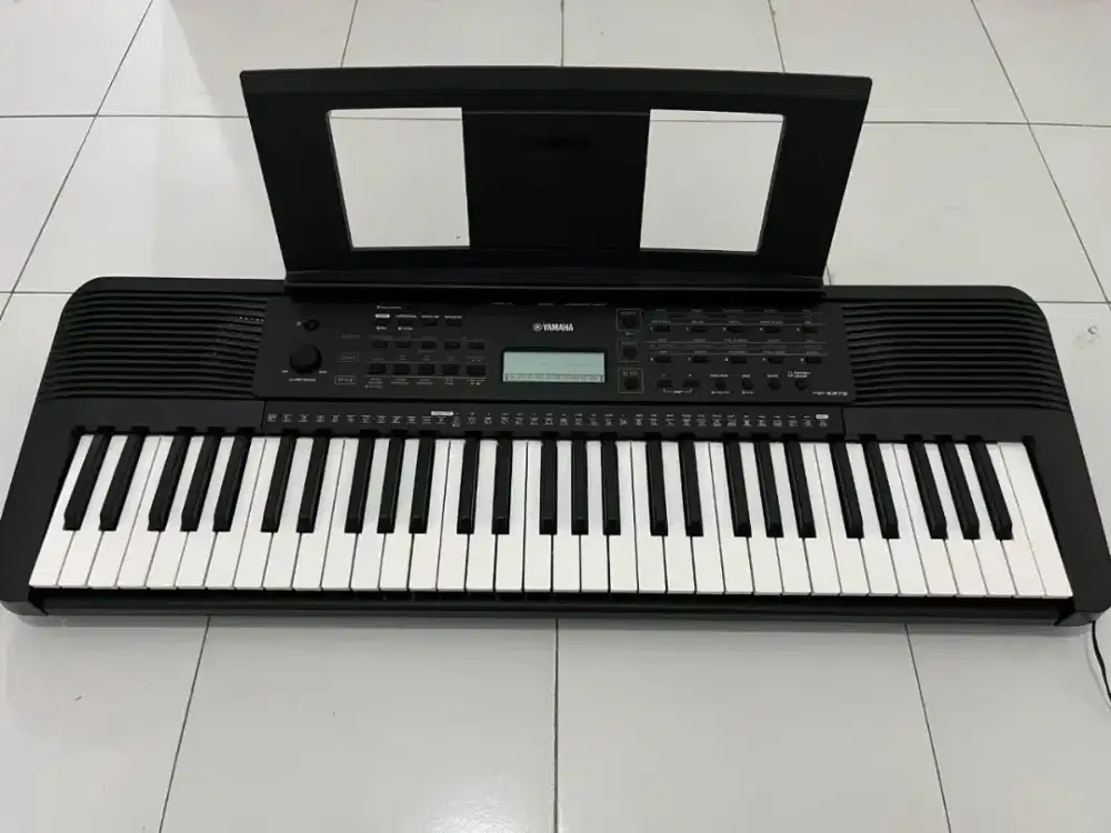 Keyboard Yamaha PSR E273