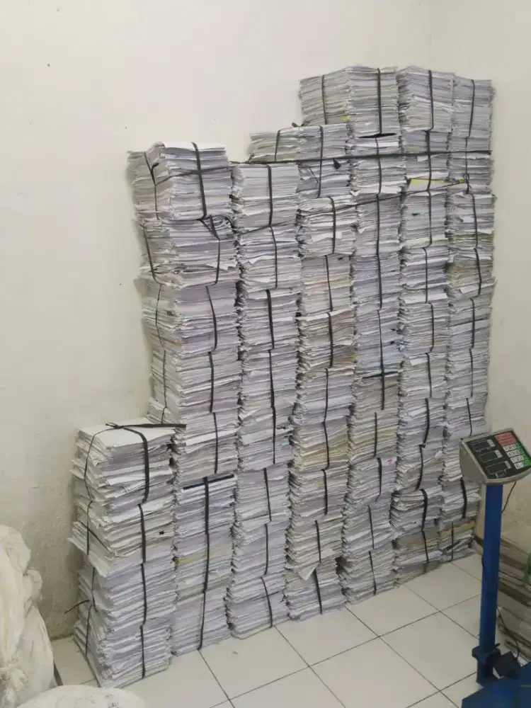 Kertas hvs bekas buat bungkus