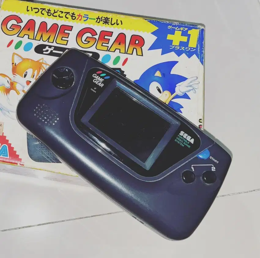 Sega Game Gear (Retro Handheld)