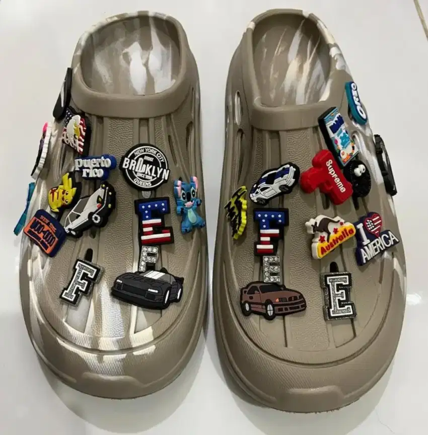 Sandal H&M Eva Foam Chunky Slides Khaki Size 42 Limited
