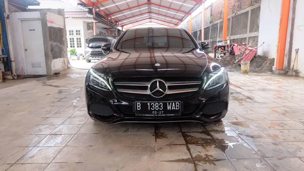 Mercedes Benz Mercy C200 AT 2016 Hitam Istimewah