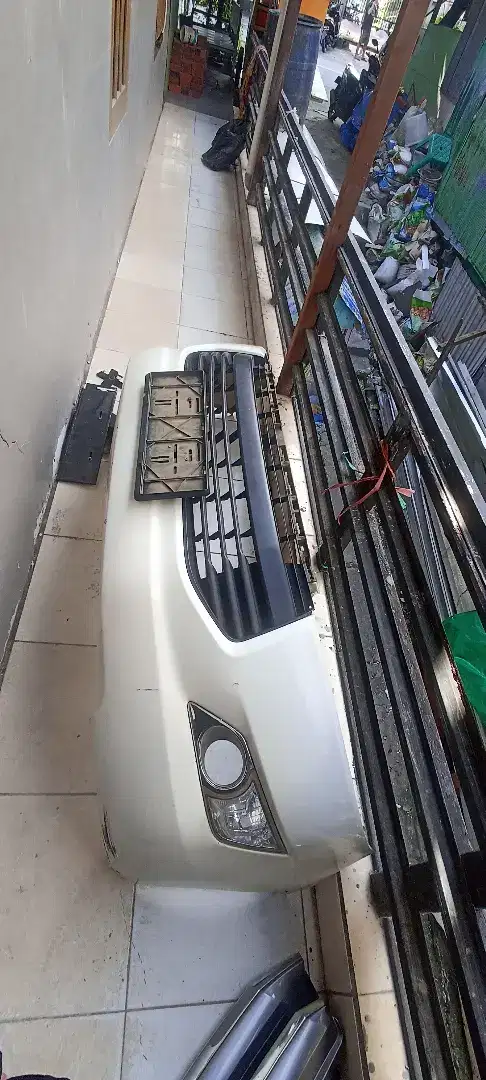 bemper Mobil Innova Reborn 2019