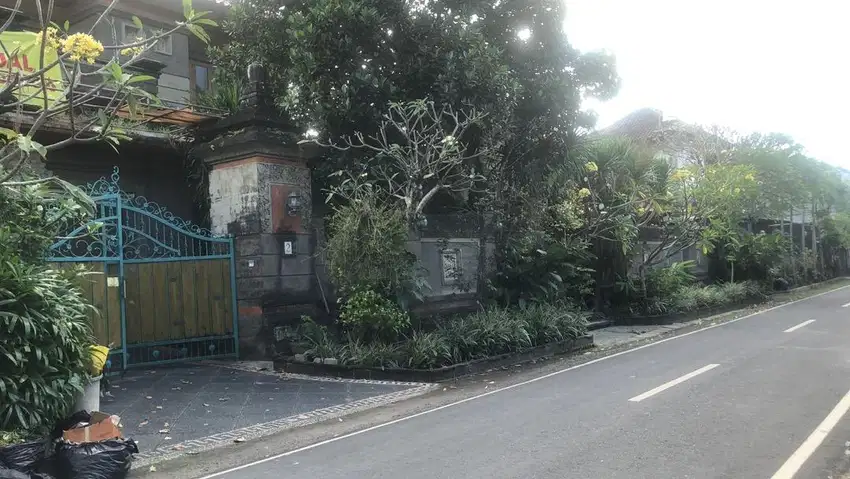Rumah Mewah Style Bali lt 2