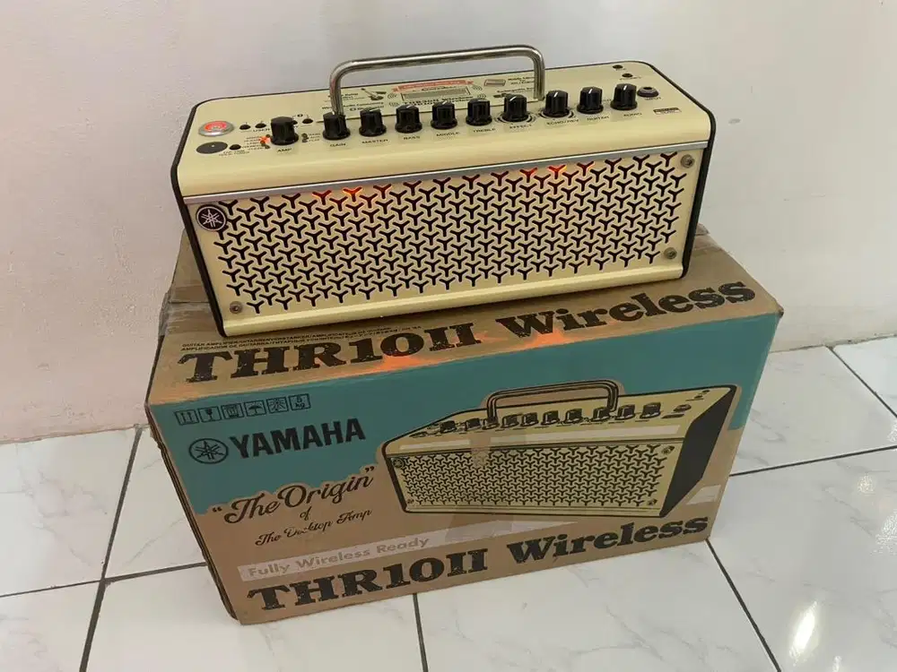ampli gitar YAMAHA THR10II WL wireless 20W 2nd ORIGINAL mulus FULLSET