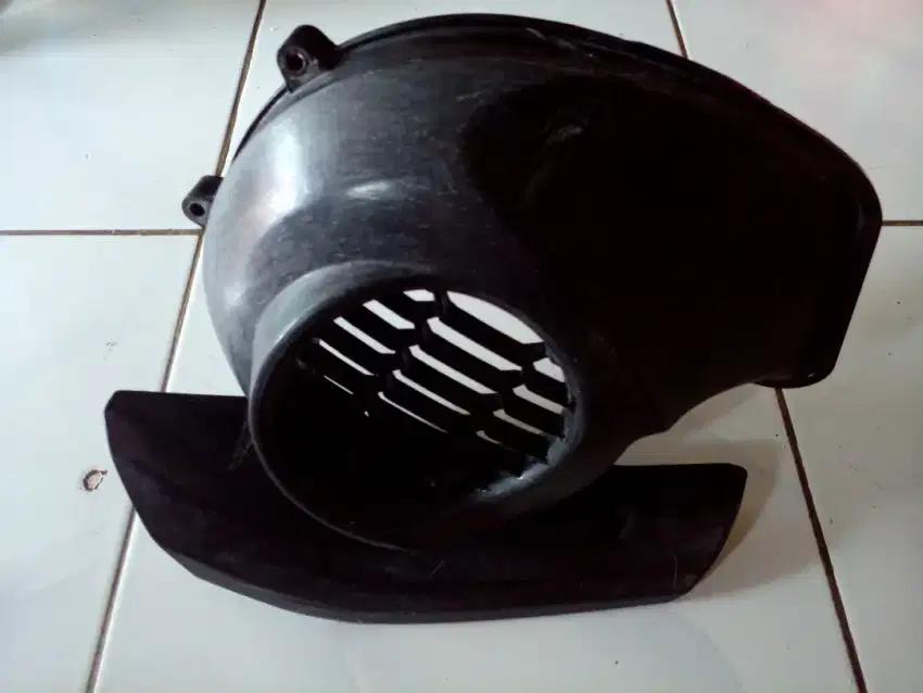 Tutup kipas Mio M3 ORI copotan bagus/Tutup lampu merah blkg LikeNew