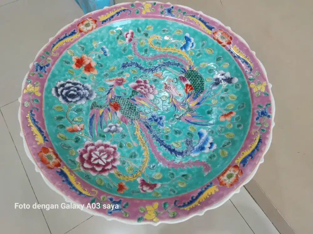Piring keramik nyonyawer cina asli gambar 2lapis. Diamtr 45cm