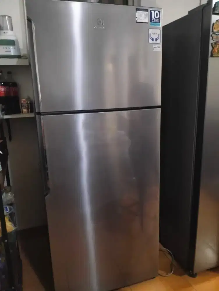 Kulkas Electrolux (second)