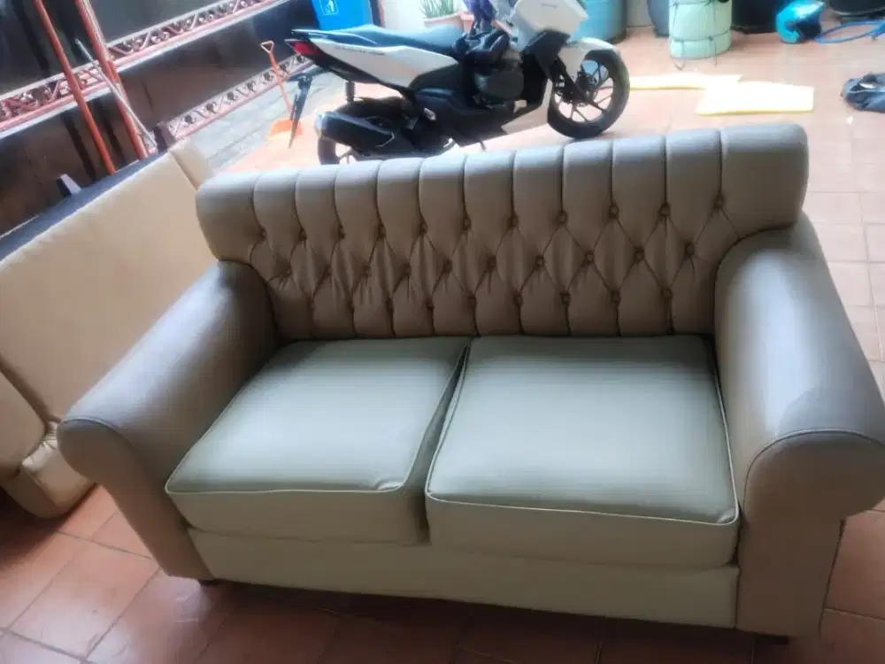 Service sofa dan costume sofa
