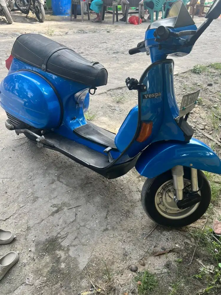 Vespa Excall 150 cc tahun 1989 Surat lengkap pajak hidup panjang 2029